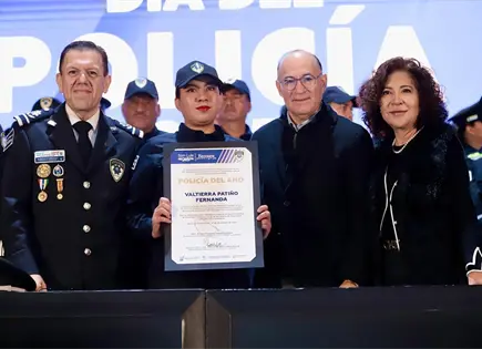 Reconocen a policías municipales por su labor en 2025 Reconocen a policías municipales por su labor en 2025