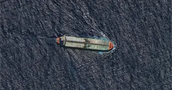 Trump ordena bloqueo de buques petroleros hacia Venezuela