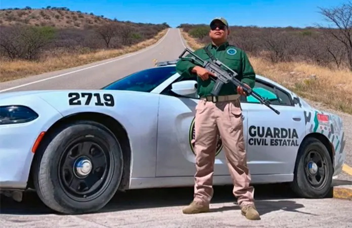 Otro policía culmina con éxito etapa en la CGE