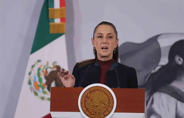 Sheinbaum y Delfina G&oacute;mez prueban el Tren Suburbano rumbo al AIFA