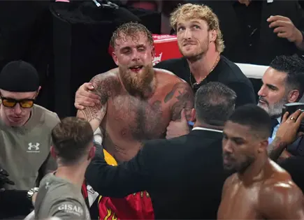 Jake Paul, con doble fractura de mandíbula; reta a Canelo Jake Paul, con doble fractura de mandíbula; reta a Canelo