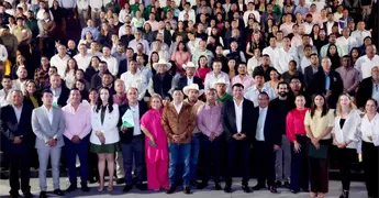 M&aacute;s de mil funcionarios municipales reciben certificaci&oacute;n en 2025