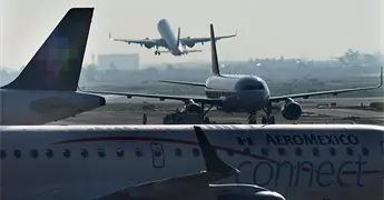 El tr&aacute;fico a&eacute;reo entre M&eacute;xico y EU cae este a&ntilde;o
