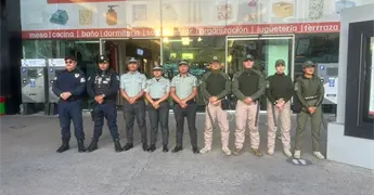 Se refuerza seguridad en plazas comerciales