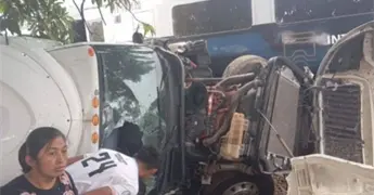 Tr&aacute;iler impacta a Tren Interoce&aacute;nico en Chiapas