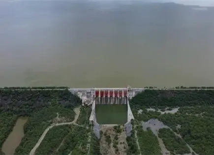 Abren compuerta de El Cuchillo para pagar deuda de agua a EU