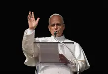 Papa insta a Curia Romana a fomentar amistad entre miembros