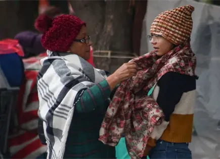 Persisten bajas temperaturas por el frente fr&iacute;o 23: CEPC