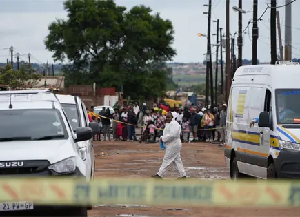 Tragedia en Bekkersdal: 10 muertos por tiroteo en pub de Sud&aacute;frica