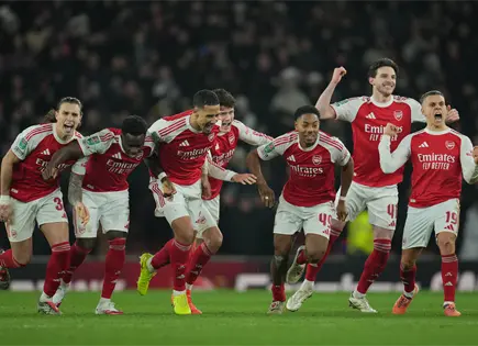 Arsenal jugar&aacute; contra Chelsea en semifinales de la Copa de la Liga Inglesa