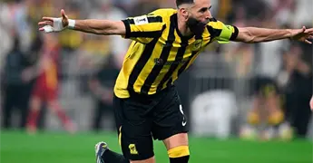 Benzema lleva al Al-Ittihad al triunfo