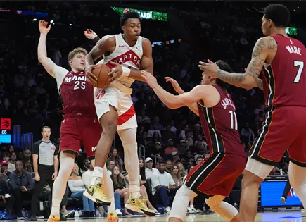 Raptors de Toronto aplastan al Heat de Miami en la NBA