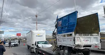 Recolector de basura resulta lesionado en un accidente