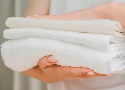 Trucos caseros para combatir el olor a humedad en las toallas de ba&ntilde;o