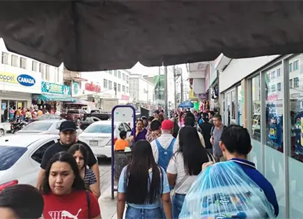 Cena navide&ntilde;a, con costo de 2mil a 2,500