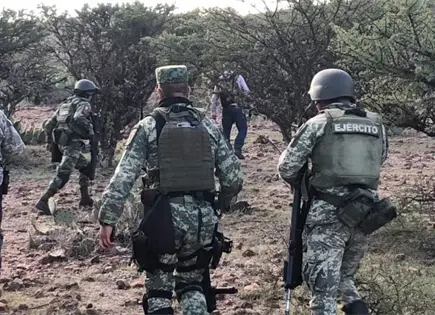 Hallan dos cuerpos calcinados en cerro de Iztapalapa