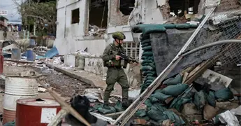 M&aacute;s de 200,000 personas afectadas por violencia armada en Colombia en 2025