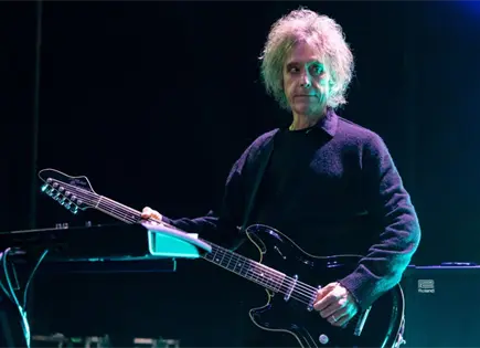 Muere Perry Bamonte, guitarrista y teclista de The Cure