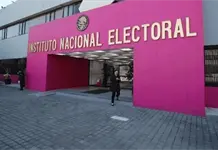 Por fallas del Ceneval, INE reprograma examen de ingreso