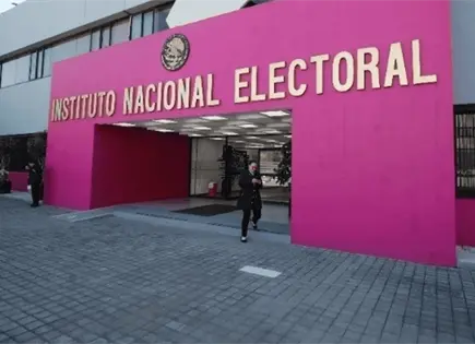 INE pasa la factura a partidos en SLP: multas y recortes millonarios