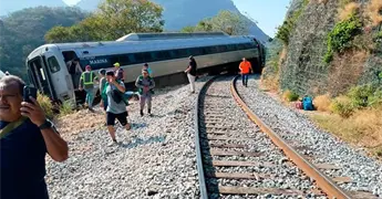 Investigaci&oacute;n de la FGR tras descarrilamiento de tren en Oaxaca