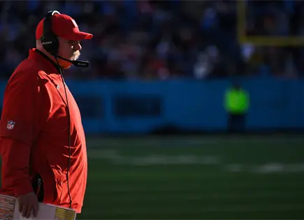 Entrenador Andy Reid asegura su retorno con los Chiefs en la pr&oacute;xima temporada