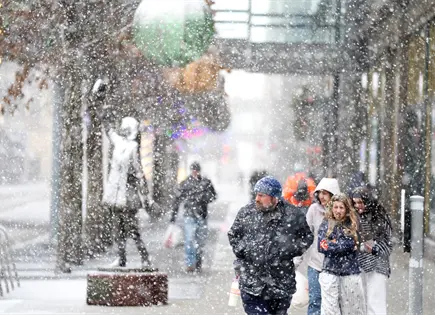 Tormenta Invernal Provoca Caos en EEUU