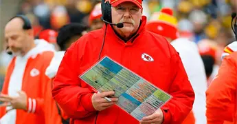 Planea regresar Andy Reid con Kansas City