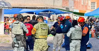 Explota pirotecnia en puesto de un tianguis de Irapuato