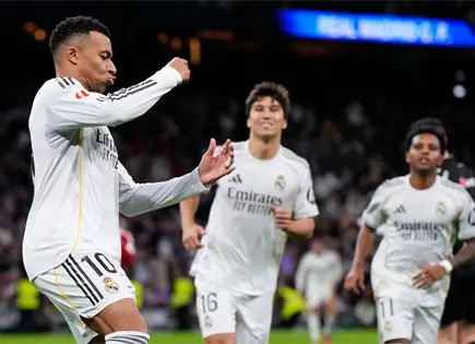 Kylian Mbappé, baja en el Real Madrid por lesión de rodilla Kylian Mbappé, baja en el Real Madrid por lesión de rodilla