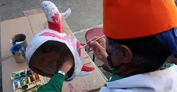 Las caretas que despiden el a&ntilde;o en Ecuador