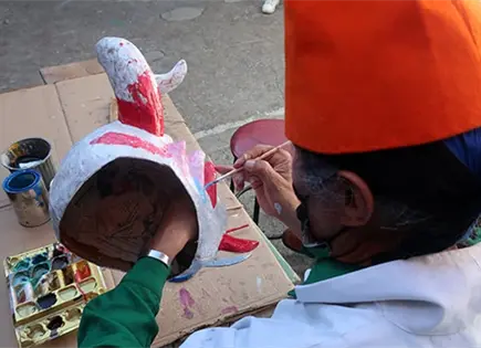 Las caretas que despiden el a&ntilde;o en Ecuador