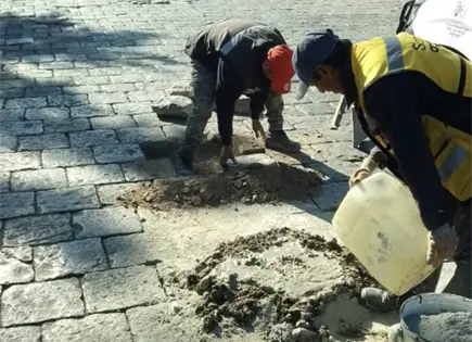 Obras de bacheo en Calzada de Guadalupe