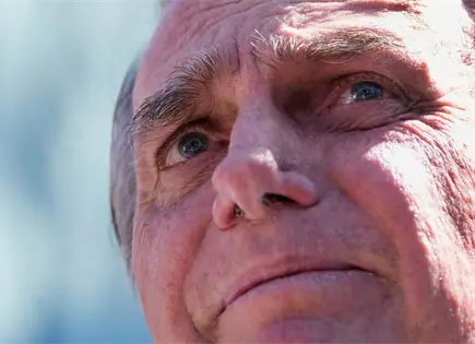 Bolsonaro sale del hospital y regresa a la c&aacute;rcel en Brasilia