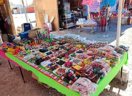 Familias celebran a&ntilde;o nuevo con cuetes