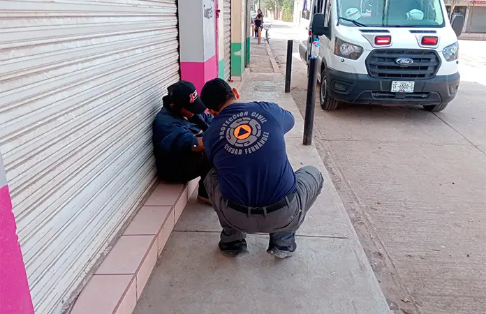 Motociclista atropella a peatón
