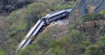 Tren Interoce&aacute;nico: Que se investigue todo, aqu&iacute; no s&eacute; cubre a nadie, dice Sheinbaum