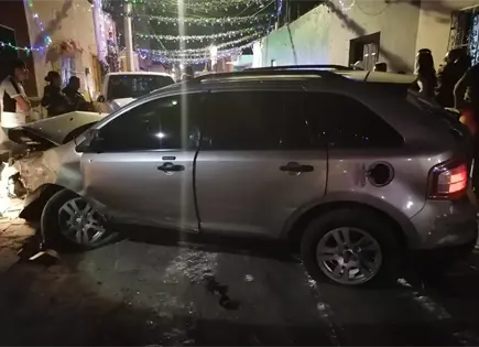 Fotos | Ebrio daña 7 vehículos al huir de policías en zona centro Fotos | Ebrio daña 7 vehículos al huir de policías en zona centro