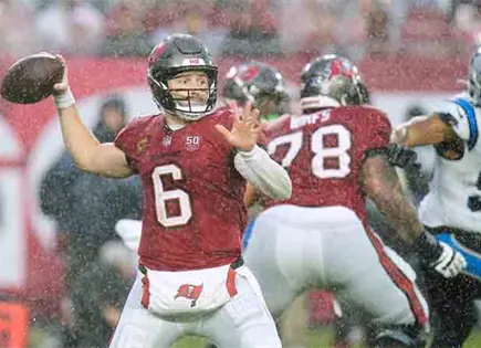 Mayfield y Bucs vencen a Panthers Mayfield y Bucs vencen a Panthers