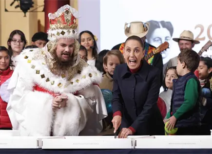 Fotos | Infancias toman mañanera de Sheinbaum por Día de Reyes Fotos | Infancias toman mañanera de Sheinbaum por Día de Reyes