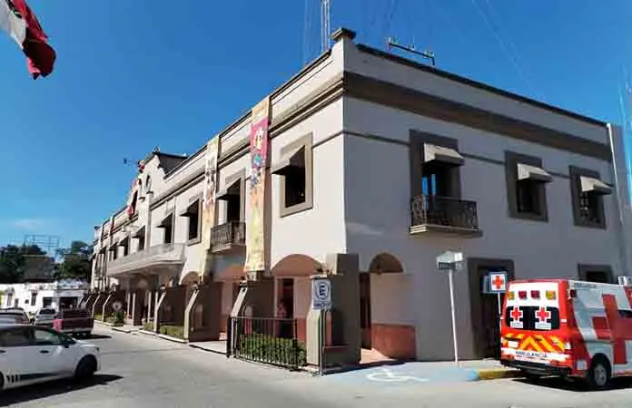 Más de la mitad de trabajadores municipales son de confianza