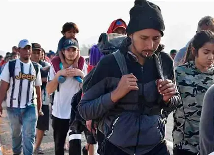 Nos sentimos solos y a la deriva: mexicanos en EU