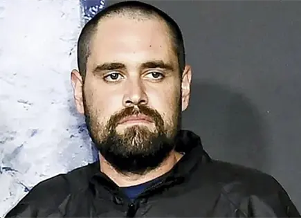 NICK REINER RETIRADO DE LA VIGILANCIA NICK REINER RETIRADO DE LA VIGILANCIA