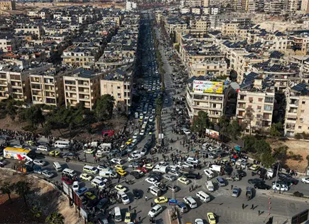 Evacuaci&oacute;n de civiles en Alepo ante conflictos armados
