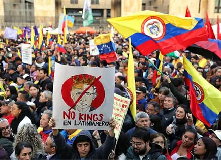 Impulsan una marcha a favor de Petro