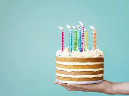 Propuesta de Morena para descanso o pago doble en día de cumpleaños