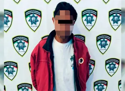 Sujeto es detenido por violencia familiar Sujeto es detenido por violencia familiar