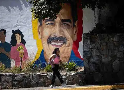 Maduro detenido, el chavismo en pie Maduro detenido, el chavismo en pie