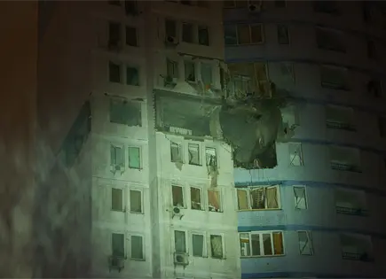 Ataque con Drones de Ucrania Causa Incendio en Depósito de Petróleo en Rusia Ataque con Drones de Ucrania Causa Incendio en Depósito de Petróleo en Rusia