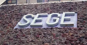 Avanza regulaci&oacute;n de uso de m&oacute;viles en escuelas